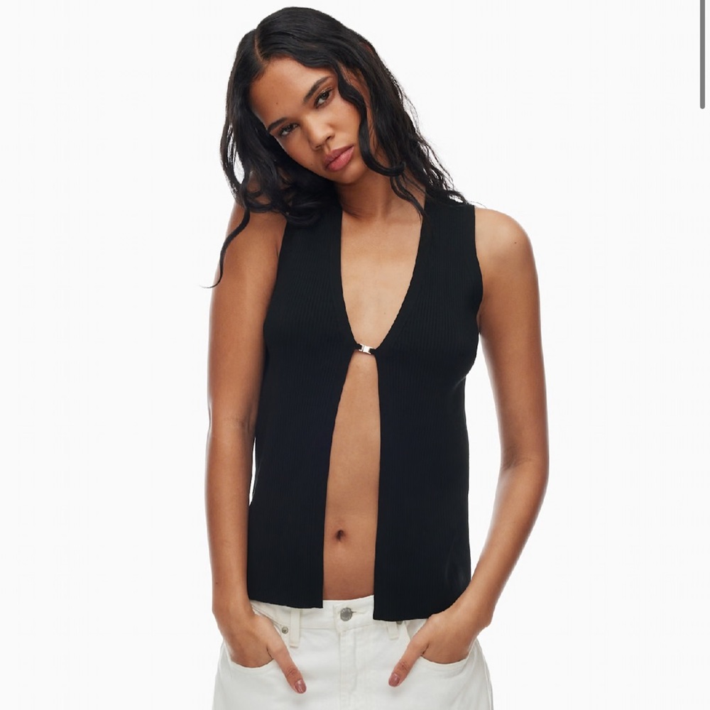 Aritzia Wilfred Honey Top